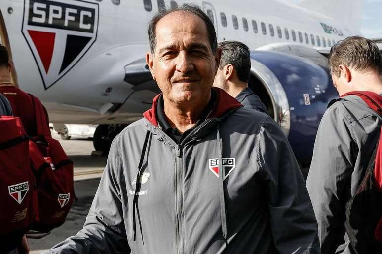 Muricy Ramalho est&aacute; desconte com diretoria do Tricolor &ndash;