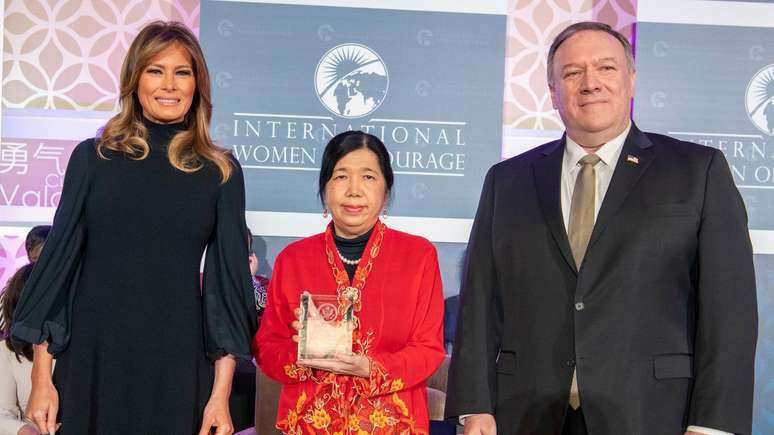 Liew recebeu uma medalha de Melania Trump e Mike Pompeo em 2020