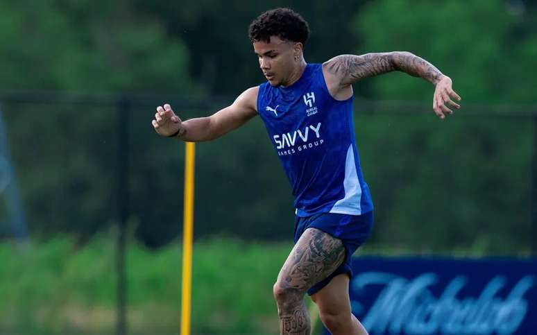 Revelado pelo Coritiba, Kaio C&eacute;sar tem passagem pelo Vit&oacute;ria de Guimar&atilde;es, de Portugal &ndash;