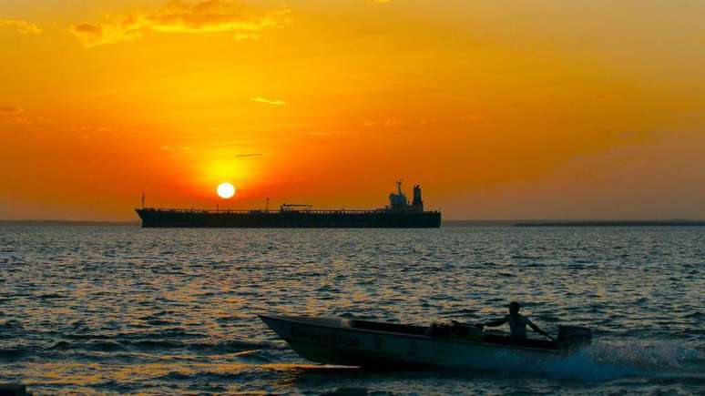 Os Estados Unidos apreenderam dois petroleiros ligados ao petr&oacute;leo bruto venezuelano no in&iacute;cio de janeiro.