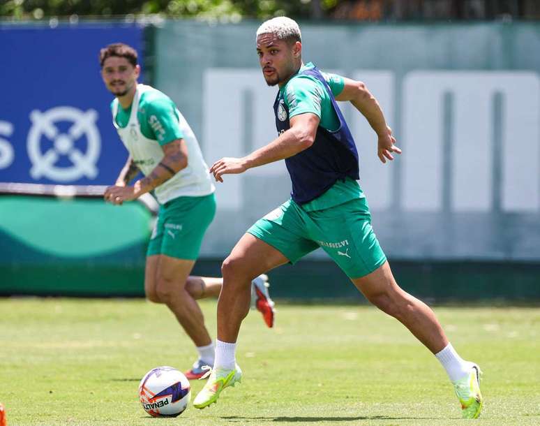 Verd&atilde;o ainda poupar&aacute; Vitor Roque contra o Santos &ndash;