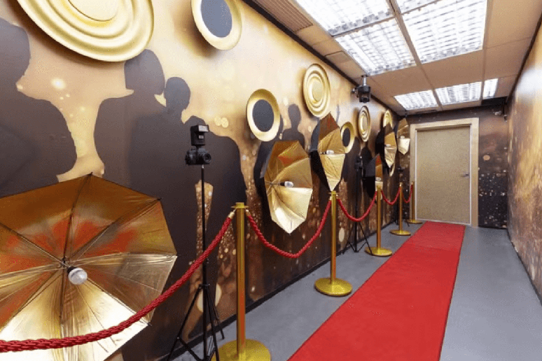 Cores e ilumina&ccedil;&atilde;o podem criar impacto visual mesmo em &aacute;reas de circula&ccedil;&atilde;o 