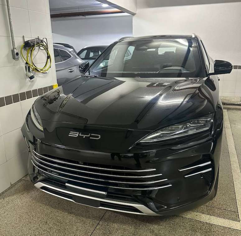 14/01/2026 - Banco Master: PF bloqueia R$ 5,7 bi e apreende carros de luxo, dinheiro e arma