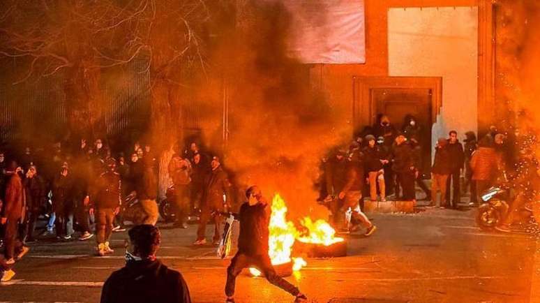 Desde quinta-feira, 8 de janeiro, registram-se protestos sem precedentes contra o governo do Ir&atilde;