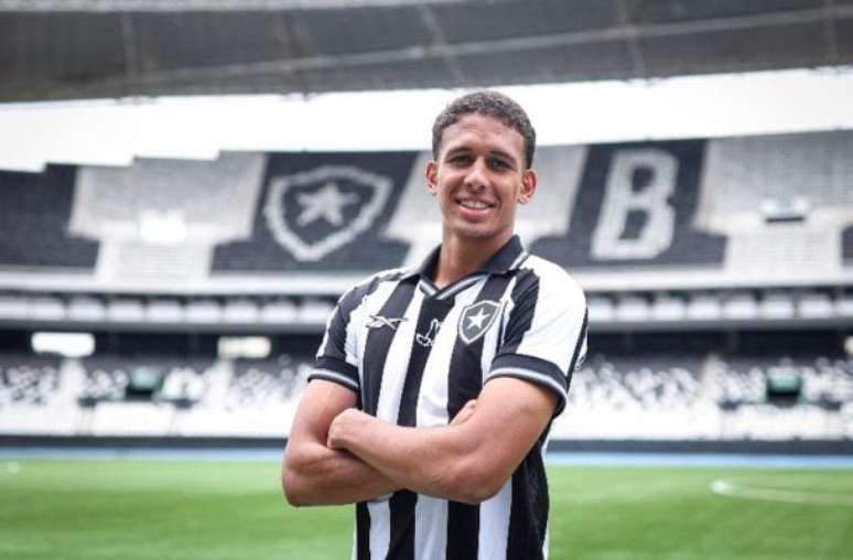 రిక్వెల్మే స్పోర్ట్స్ బేస్‌లో ప్రత్యేకంగా నిలిచాడు –