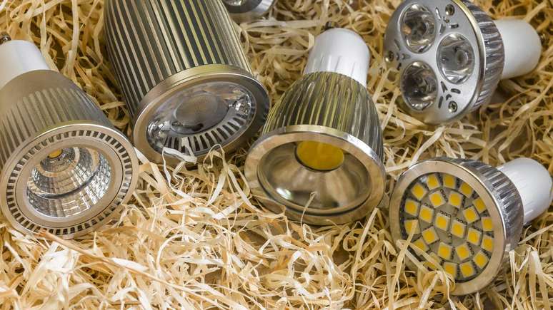 Tungst&ecirc;nio &ndash; depositphotos.com / ludinko