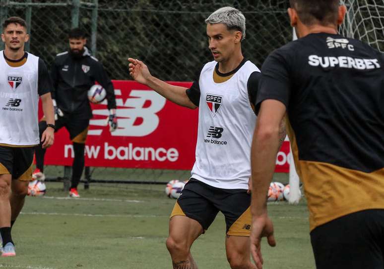 Tricolor tenta a reabilita&ccedil;&atilde;o ap&oacute;s derrota na estreia &ndash;