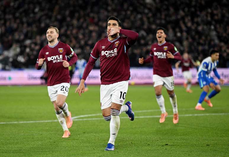 Flamengo se aproxima de Lucas Paquet&aacute;, mas West Ham faz exig&ecirc;ncias &ndash;