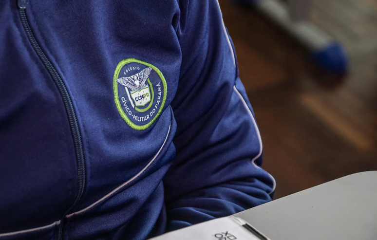 Para diretor de escola c&iacute;vico-militar, modelo ajudou a criar mais disciplina