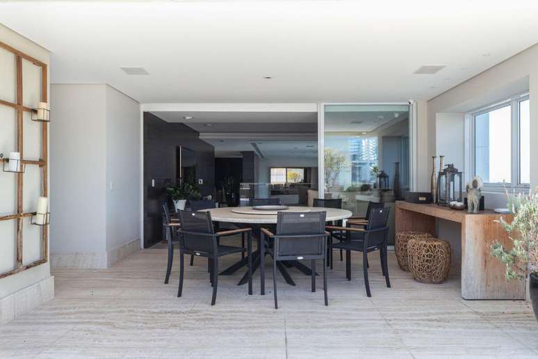 As pedras naturais s&atilde;o dur&aacute;veis, resistentes e demandam baixa manuten&ccedil;&atilde;o Projeto: Dantas & Passos Arquitetura |