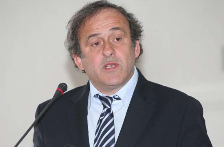 Divulga&ccedil;&atilde;o - Legenda: Platini n&atilde;o poupou cr&iacute;ticas ao presidente da Fifa, Gianni Infantino