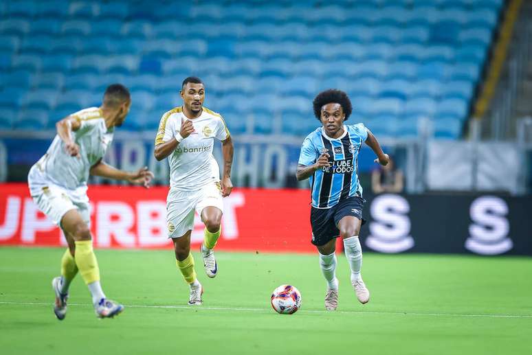 Rev&eacute;s em segundo jogo da temporada cria desconfian&ccedil;a sobre o time do Gr&ecirc;mio &ndash;