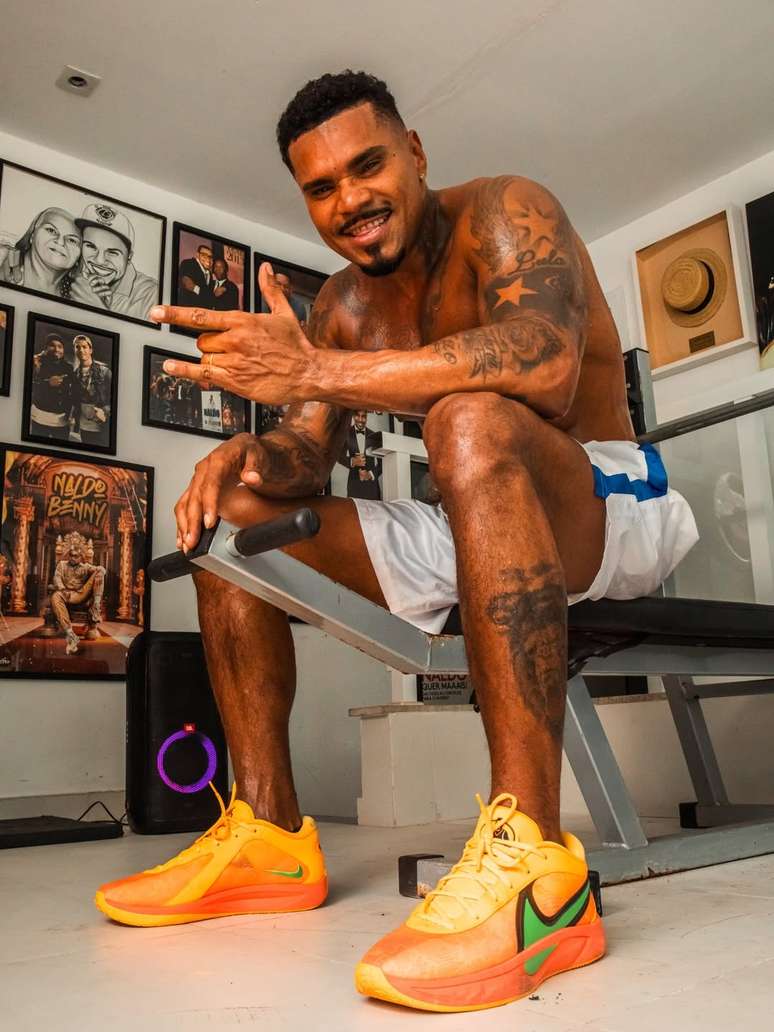 Por que tomar 6 litros de &aacute;gua como Naldo fez para emagrecer pode ser um perigo?