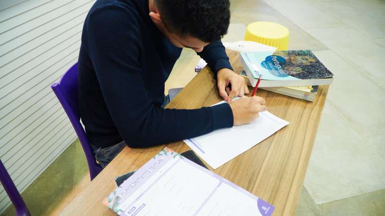 Wellington afirma que o apoio da fam&iacute;lia foi essencial durante os estudos