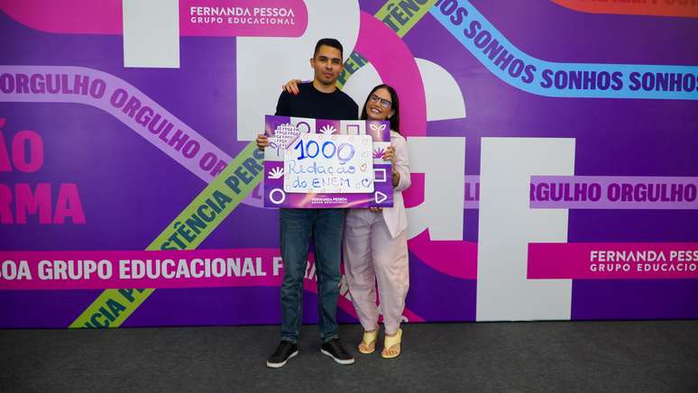 Wellington e a professora Fernanda Pessoa