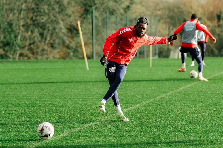 Brest se encontra no meio da tabela do Campeonato Franc&ecirc;s, sem risco de rebaixamento e longe das competi&ccedil;&otilde;es europeias &ndash;