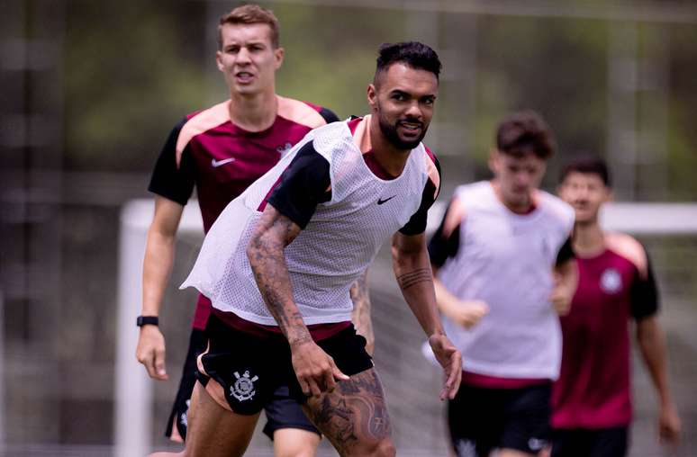 Raniele pode ser novidade no time alvinegro &ndash;