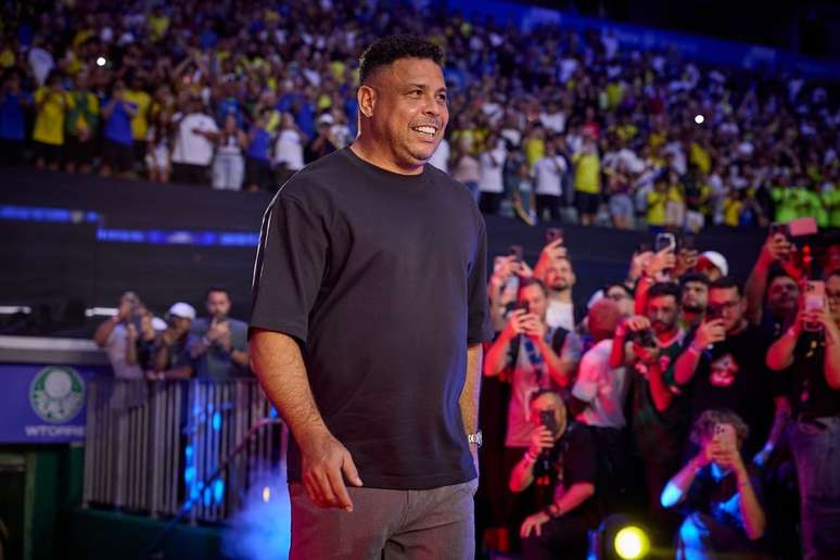 Ronaldo chegando para assistir &agrave; grande final &ndash;