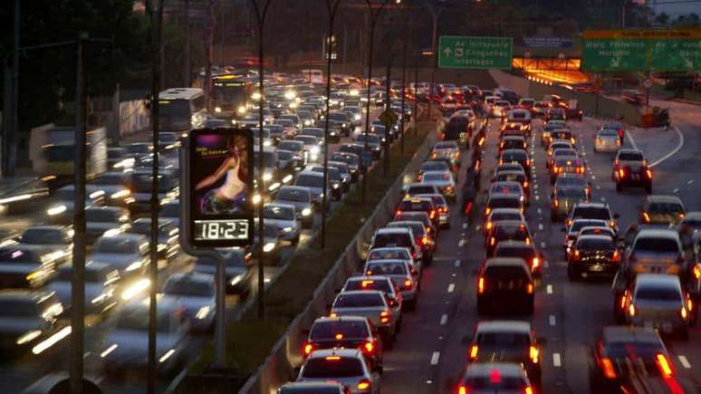 Carnaval na estrada: o que revisar no carro antes de viajar