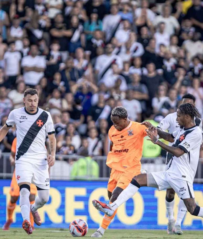 Vasco e Nova Igua&ccedil;u fizeram jogo fraco em S&atilde;o Janu&aacute;rio &ndash;