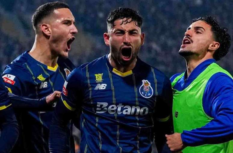 Varela solta o grito que estava preso na garganta &ndash;