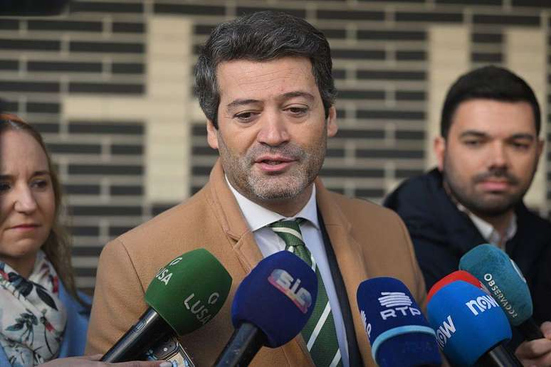 Andr&eacute; Ventura, candidato da direita radical e com discurso anti-imigra&ccedil;&atilde;o, passou ao segundo turno em Portugal, com 24% dos votos, no que j&aacute; &eacute; considerada uma grande vit&oacute;ria da direita radical