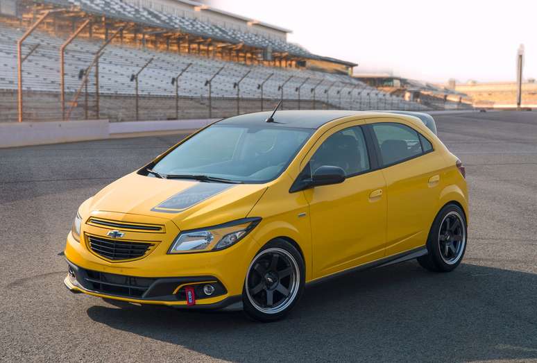 Chevrolet Onix Track Day