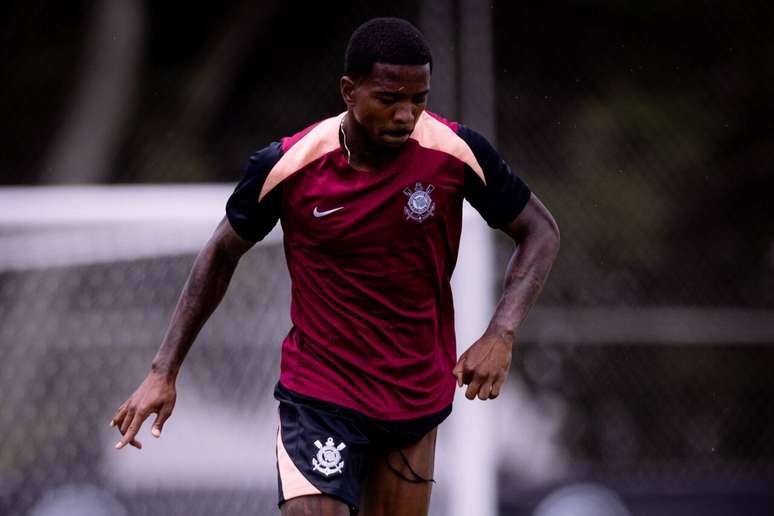 |Cac&aacute; despertou o interesse do Athletico &ndash;