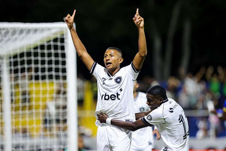 Alegria de Toledo durou pouco em Saquarema &ndash;