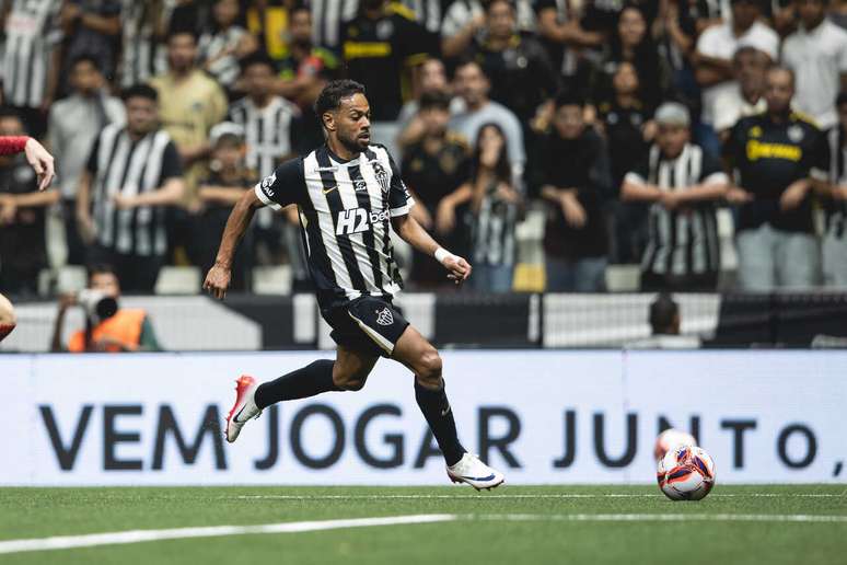 Renan Lodi estreou pelo Atl&eacute;tico no empate com a Tombense &ndash;