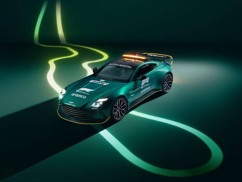 Carro de Seguran&ccedil;a da Aston Martin 