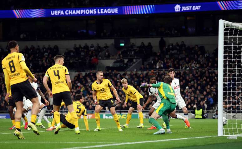Tottenham vence o Borussia Dortmund pela Champions League