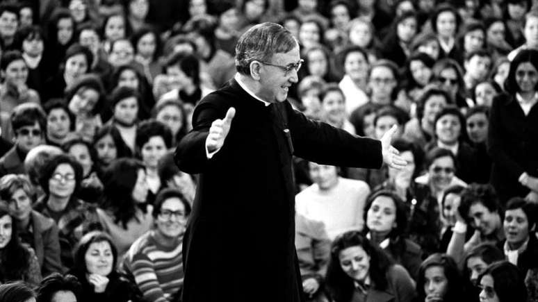 Hist&oacute;ria do Opus Dei se confunde com a de seu fundador, Josemaria Escriv&aacute; de Balaguer, diz jornalista