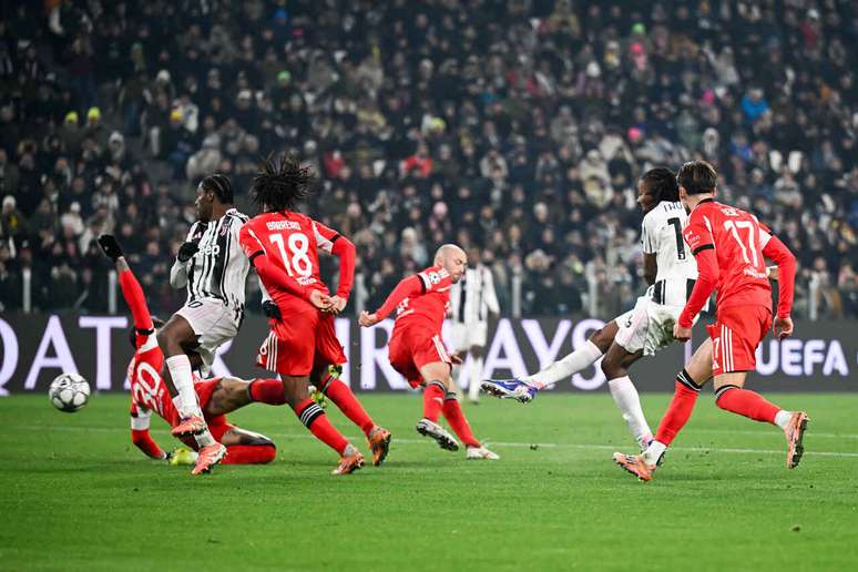 Juventus vence o Benfica pela Champions