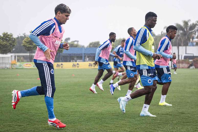 Cruzeiro deve ter time alternativo contra o Democrata &ndash;