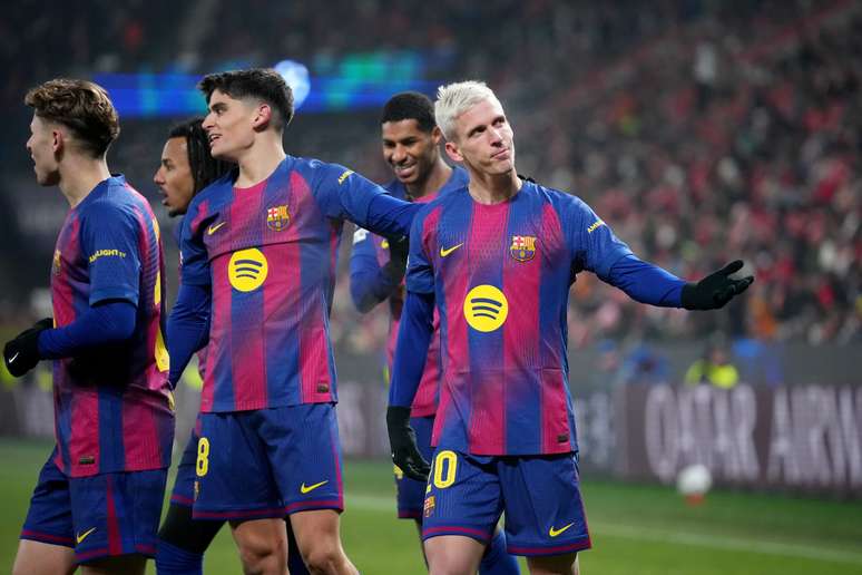 Dani Olmo comemorando o terceiro gol 