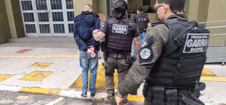 Criminosos s&atilde;o presos ap&oacute;s sequestro de juiz.