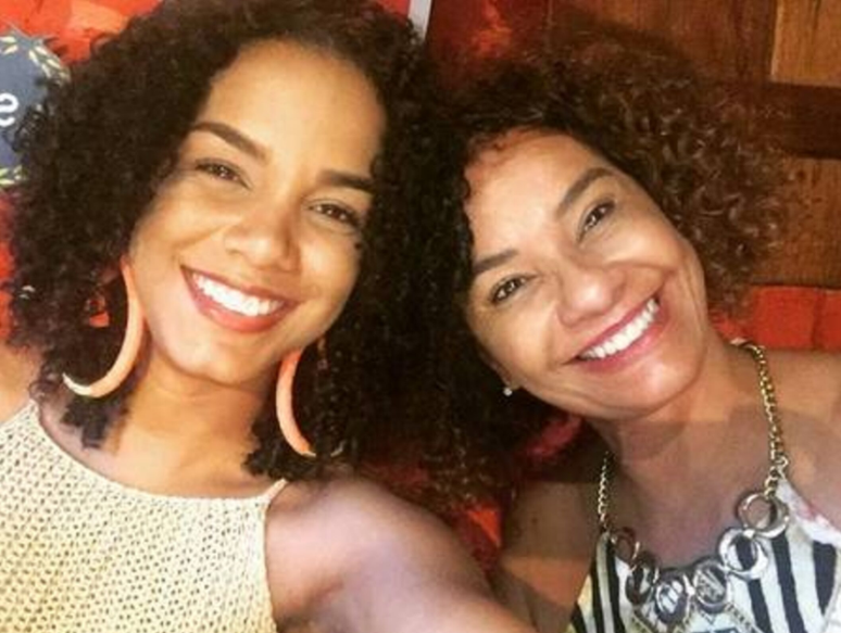 Morena e sua m&atilde;e, Solange Couto