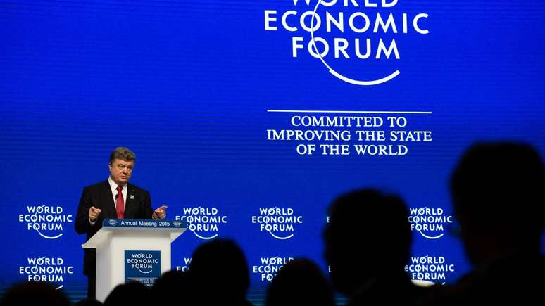 Nas &uacute;ltimas edi&ccedil;&otilde;es de Davos, debates sobre mudan&ccedil;as clim&aacute;ticas, pobreza, migra&ccedil;&otilde;es, sa&uacute;de p&uacute;blica e diversidade ganharam peso semelhante ao de pain&eacute;is sobre juros, c&acirc;mbio e com&eacute;rcio &ndash; depositphotos.com / palinchak