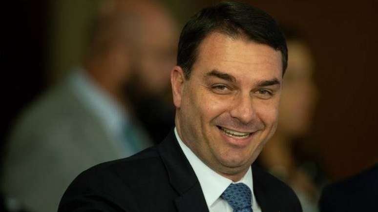 Decis&atilde;o de Toffoli em 2019 paralisou centenas de processo no pa&iacute;s, inclusive o que investigava Fl&aacute;vio Bolsonaro por desvio de recursos