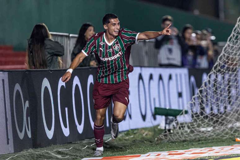 Serna em comemora&ccedil;&atilde;o de gol pelo Fluminense &ndash;