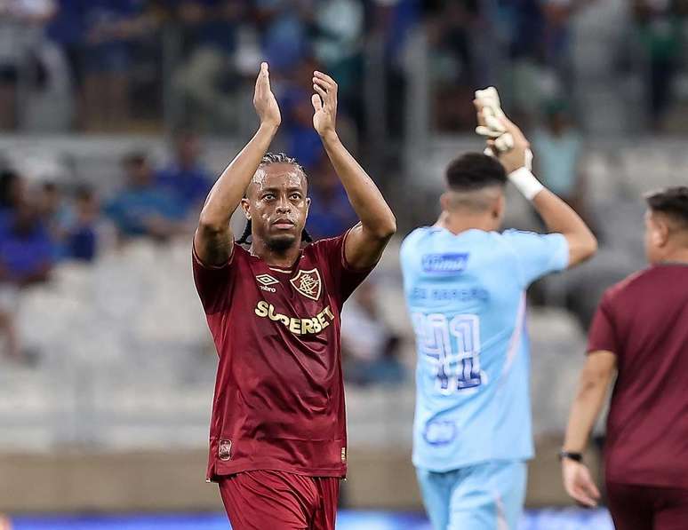 Keno negocia sa&iacute;da do Tricolor das Laranjeiras &ndash;