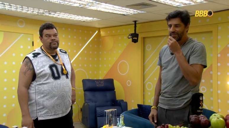 Babu e Cowboy criticam Ana Paula