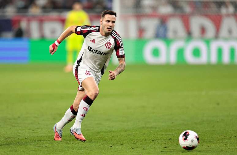 Sa&uacute;l deve se apresentar ao Flamengo na pr&oacute;xima semana &ndash;