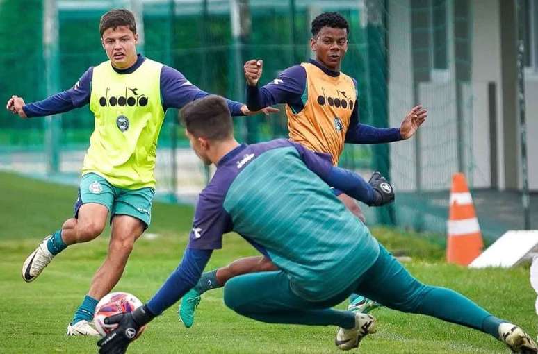 Coxa vai com time principal para o interior do estado &ndash;