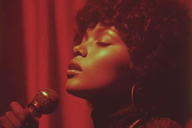 O mist&eacute;rio em torno da cantora traz quest&otilde;es importantes sobre a m&uacute;sica gerada por IA