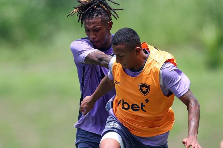 Toledo &eacute; uma das novidades do time sub-20 do Glorioso &ndash;