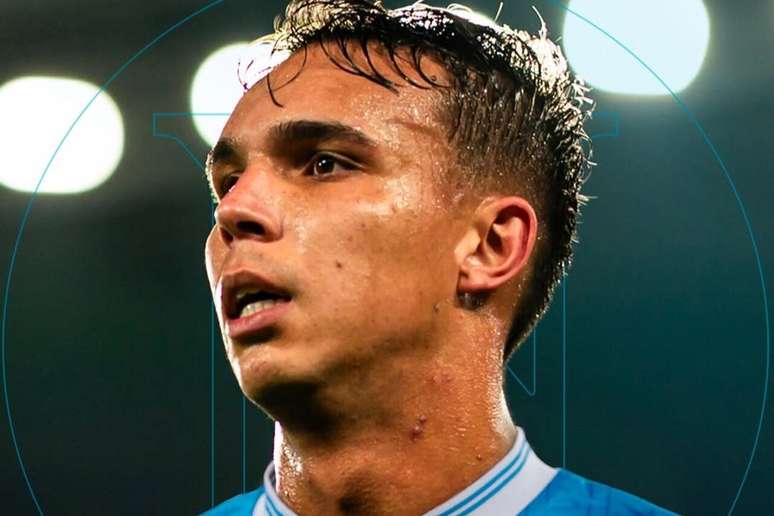 Giovane trocou o Hellas Verona pelo Napoli &ndash;