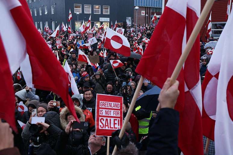 Pesquisas indicam que os groenlandeses n&atilde;o querem que seu territ&oacute;rio seja objeto de mais uma das negocia&ccedil;&otilde;es que ampliaram o territ&oacute;rio dos Estados Unidos