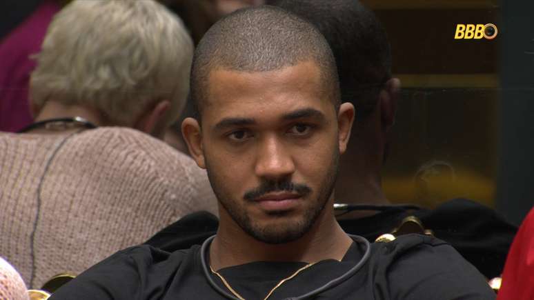 Matheus reage ao pared&atilde;o